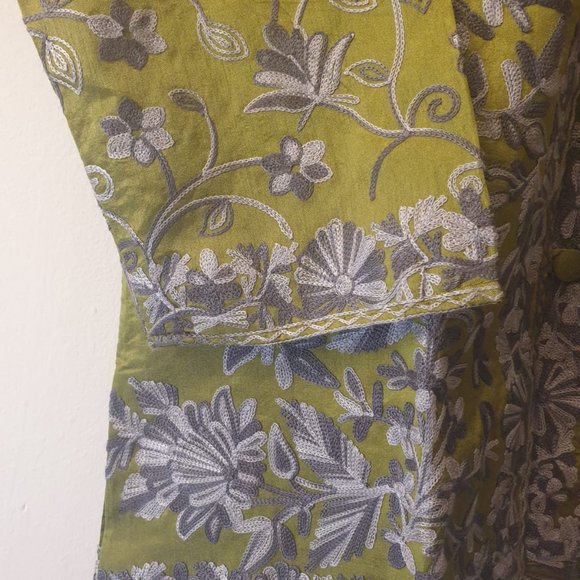 Henna Green Embroidered Jacket - Picture 5 of 5